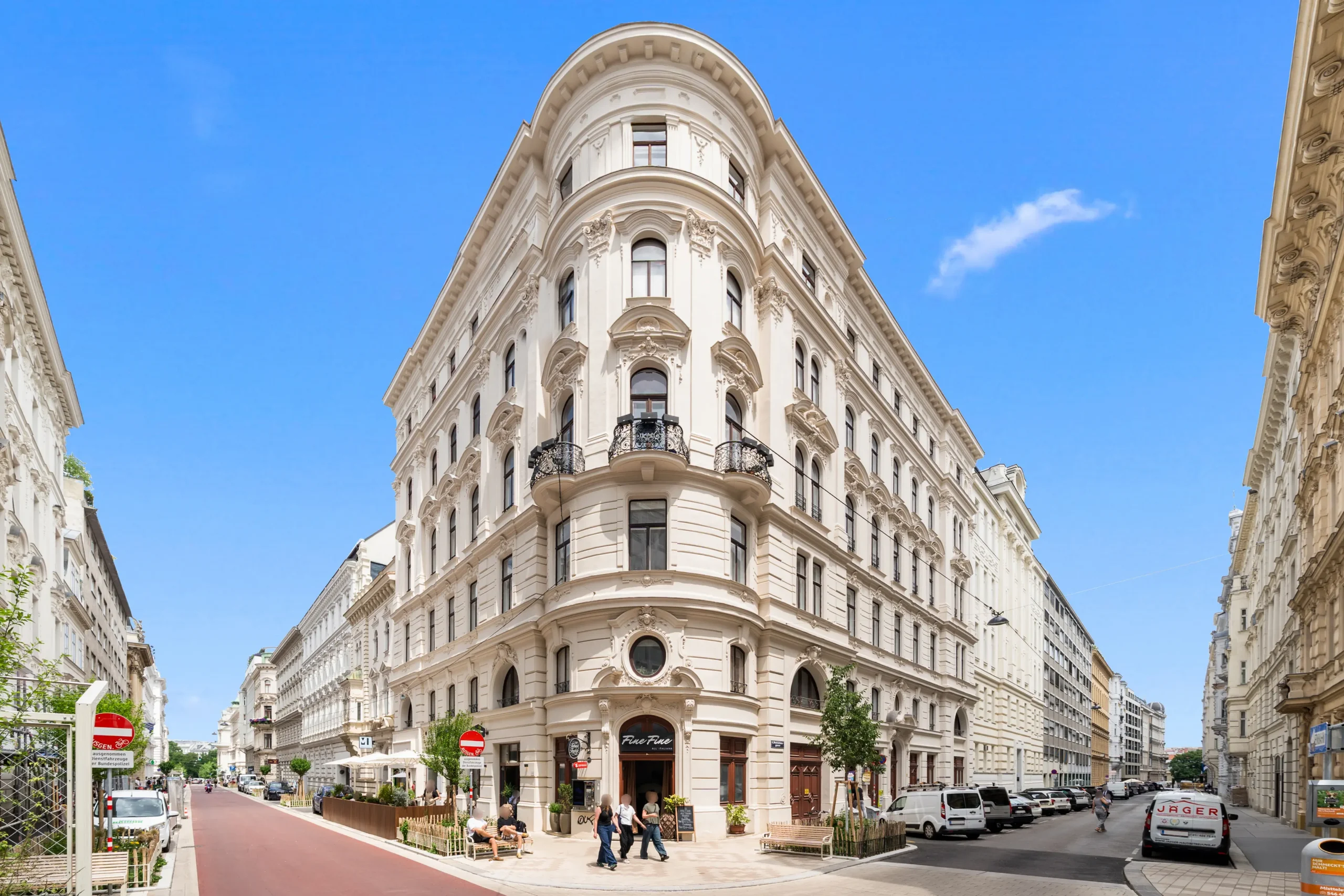 The €100k Altbau Trap: Why Buying Tenanted Apartments in Austria Is a Wealth Killer