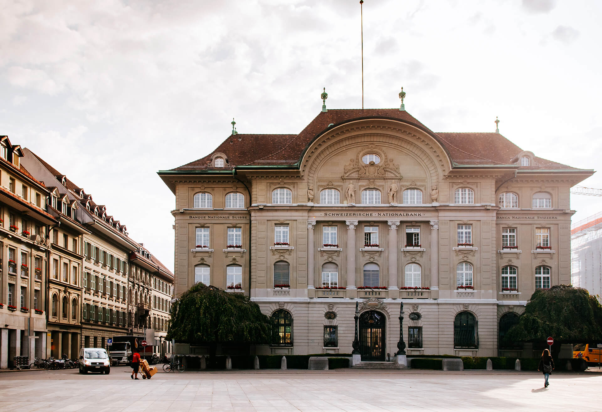 Breaking Up with Your Bank: How to Escape High-Fee Asset Management in Switzerland