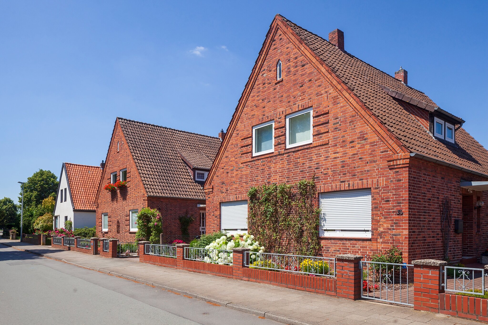 Liquidate Your ETFs for a Genossenschaftswohnung? The 50k Austrian Real Estate Dilemma
