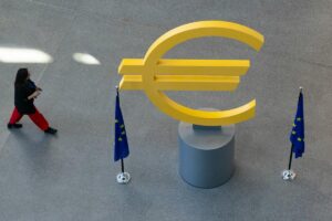 The ECB Just Raised Rates to 2.5%, Here’s What It Means for Your Austrian Bank Account