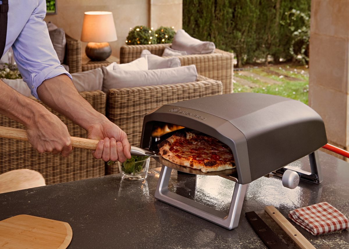 The Village Pizza Empire: When a Home Oven Becomes a Tax-Gray Side Hustle